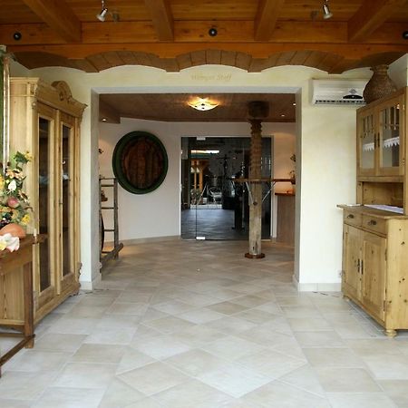 Bed and Breakfast Weingut Stoff Китцекк-им-Заузаль Экстерьер фото